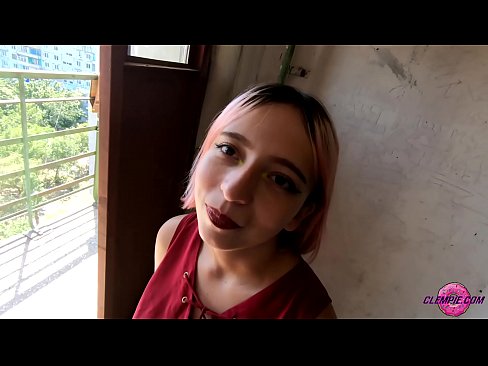 ❤️ Студент Sensual відсмоктує незнайомця в глибинці - сперма йому на обличчя ❤️ Порно-відео у нас ❌️❤